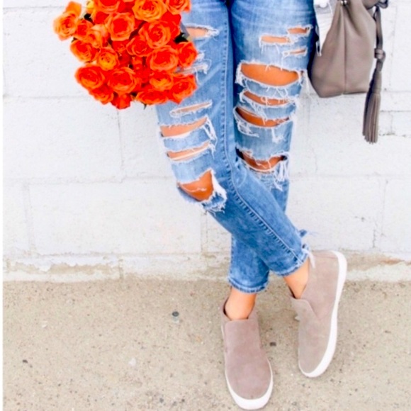 DV by Dolce Vita Shoes - 🌺 NEW‼️ DV BY DOLCE VITA ROSELYN HI-TOP SUEDE SLIPON BOOTIE SNEAKERS NWT